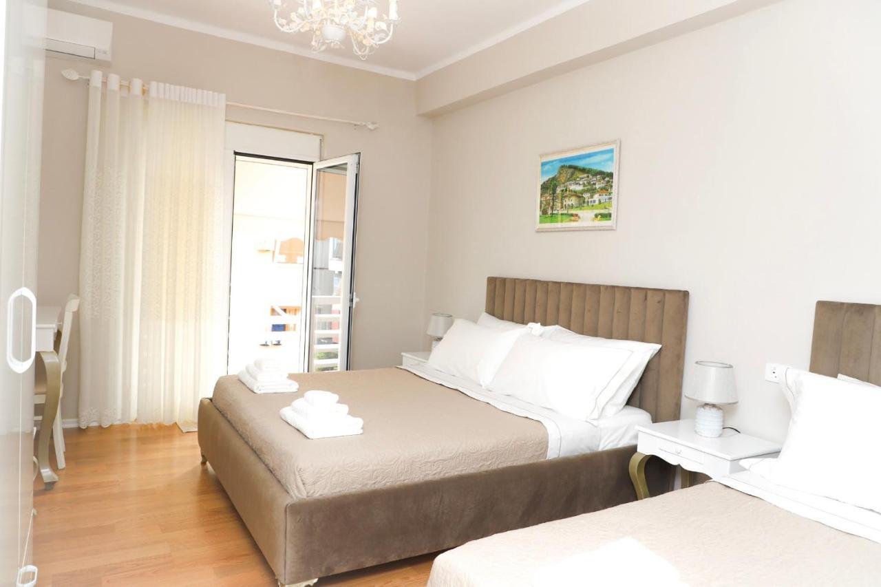 Olimpia Inn Berat Exteriör bild